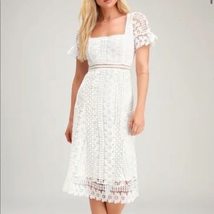 White lace lulu’s dress, midi length